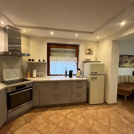 Gina * Инсбрук